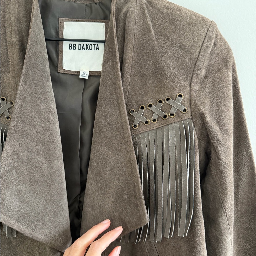BB Dakota Leather Fringe Jacket – Brown (Western / Boho) - Picture 2 of 6
